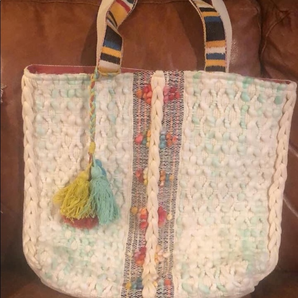 Katydid tote